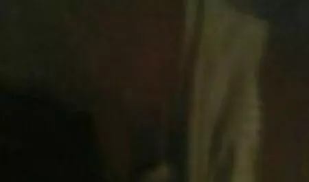 Lovelace sex gai nhat vu to cho máy bay Phản lực cực khoái để một cô gái tóc vàng do ecstasy