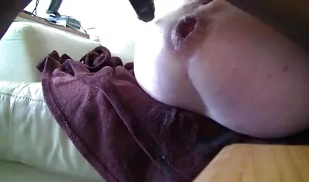Bạn gái với một con gà trong mông sex vu to nhat the gioi mặt trong vớ