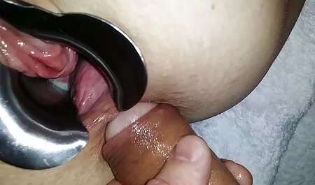 Ông ra lệnh nga tình nhân, con sex vu to nhat nô lệ, để ngón chân của mình.