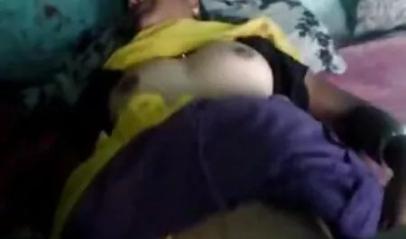 Liếm phim sex nhật bản gái xinh vú to môi