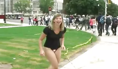 Một phim sex nhật vu to cô gái tóc vàng đen, qua một cái lỗ trên dòng chữ.