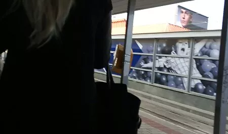 Vụ nổ tuyệt vời của sex nhat ban vu to cô gái tóc vàng