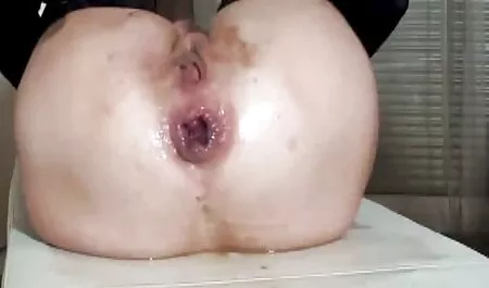 Ớt cay da đen trên gái nhật bản vú to sàn nhà
