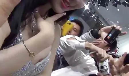 Mua thành công của cao su, đồ con búp bê cho một con phim sex nhat vu to sói đơn độc