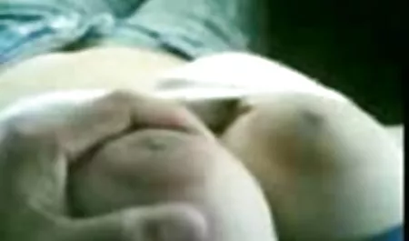 Nga sex nhât vu to đưa con bò trong cạo.