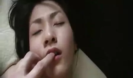 Mông và phim sex vú to nhật bản miệng.