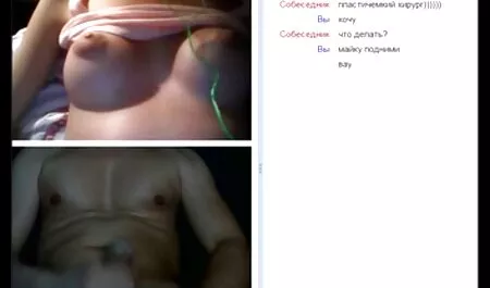 Sexy phụ sex nhật không che vú to nữ ngồi trên dương vật nằm trên người yêu của họ